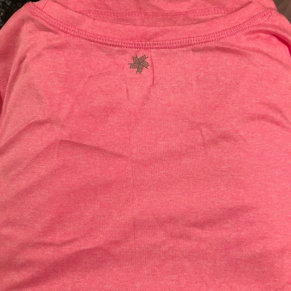 Tek Gear Pink Athletic Top - Picture 3 of 5